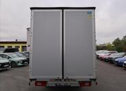 Mercedes-Benz Sprinter 8