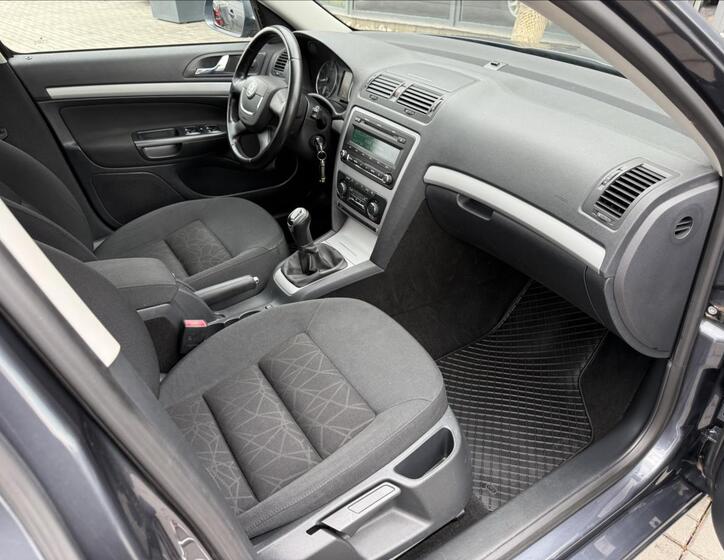Škoda Octavia 13
