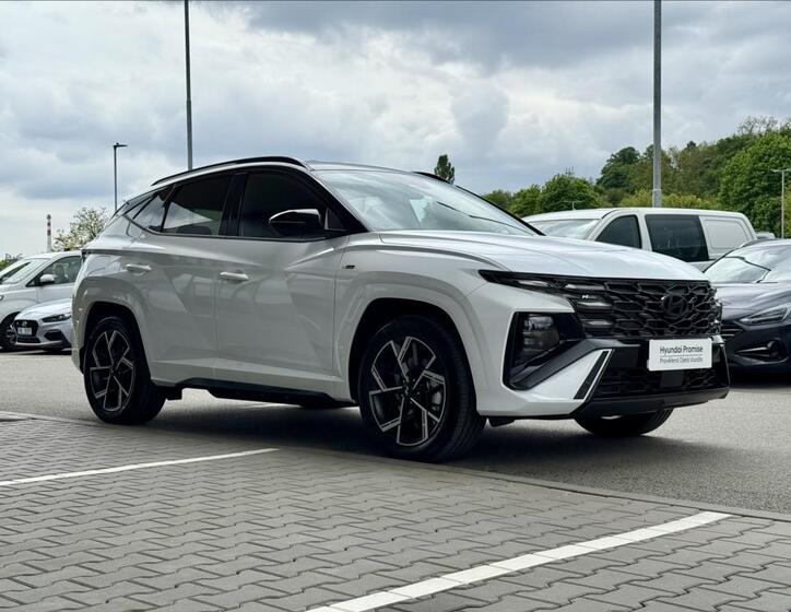 Hyundai Tucson 4