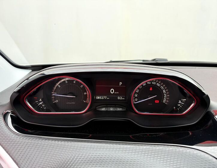 Peugeot 2008 18