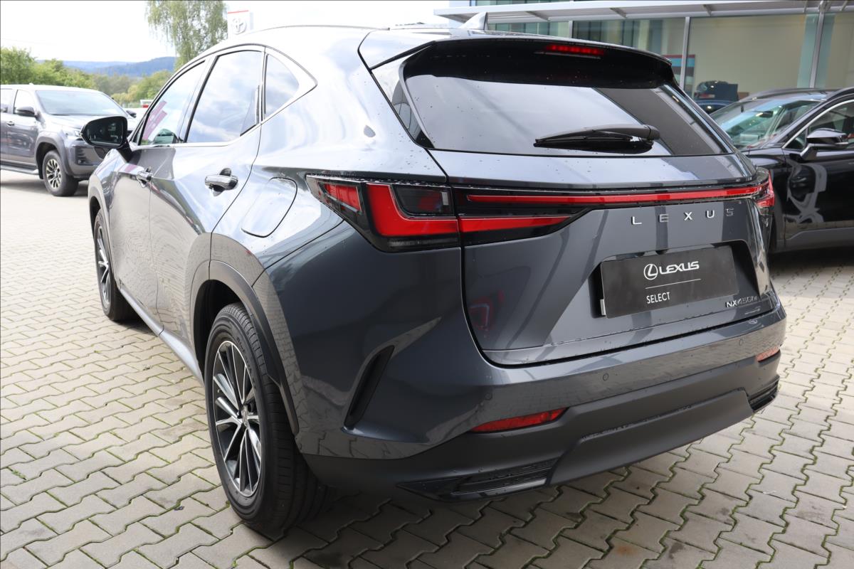 Lexus NX 450h+