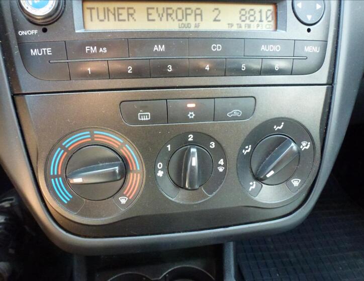 Fiat Grande Punto 30