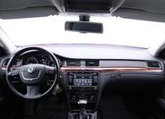 Škoda Superb 32