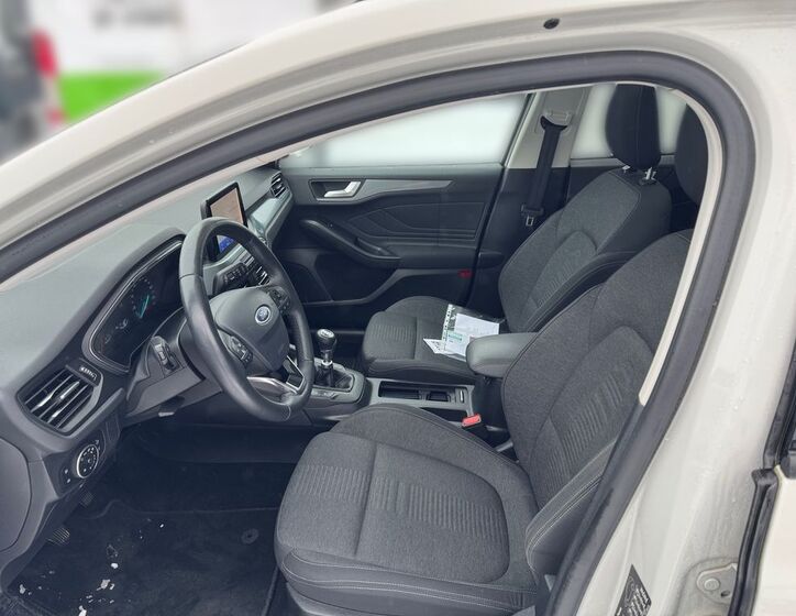 Ford Focus 7