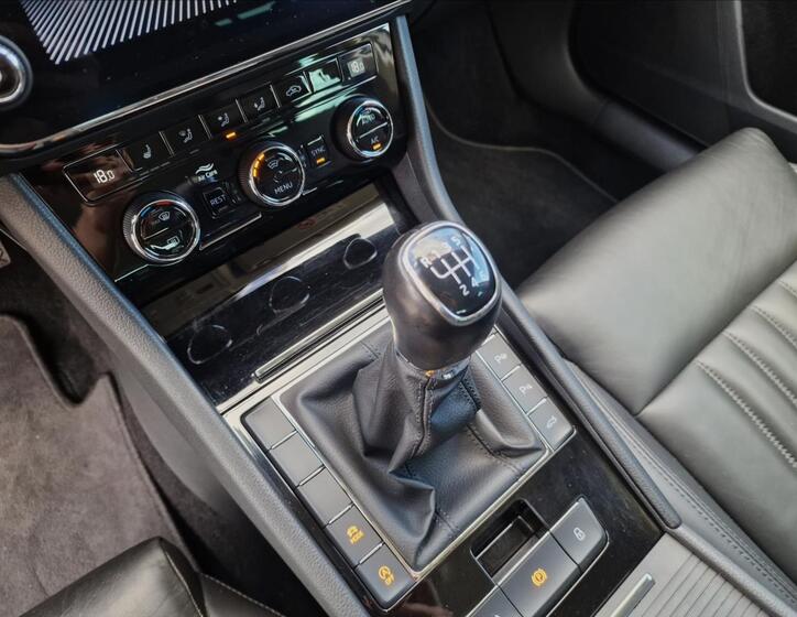 Škoda Superb 35