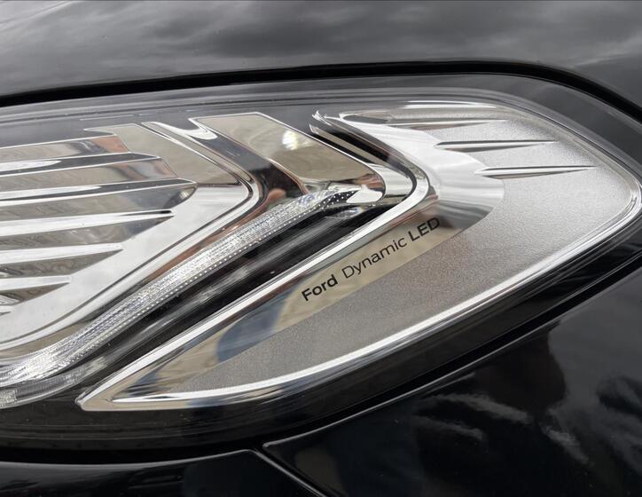 Ford Mondeo 10