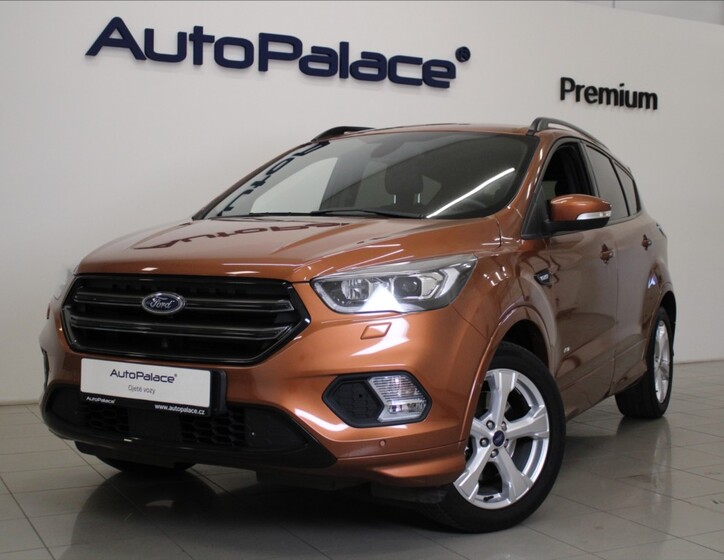 Ford Kuga 1