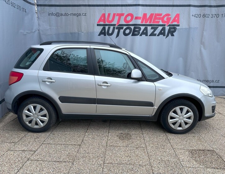 Suzuki SX4 4