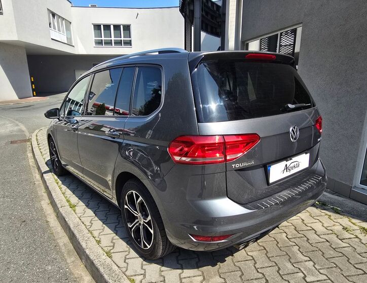 Volkswagen Touran 3