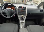 Toyota Auris 16