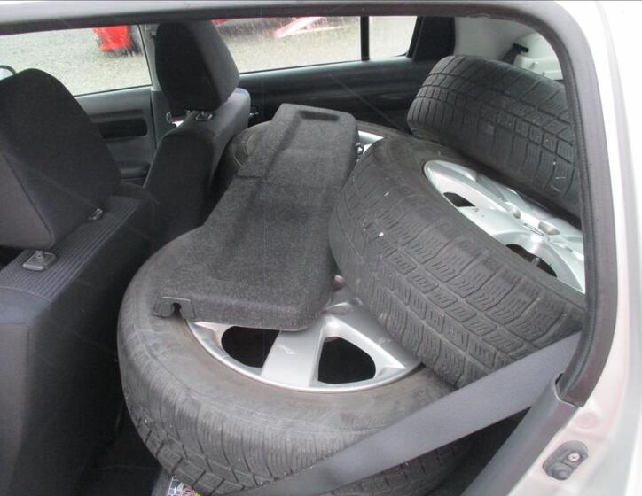 Suzuki Swift 11