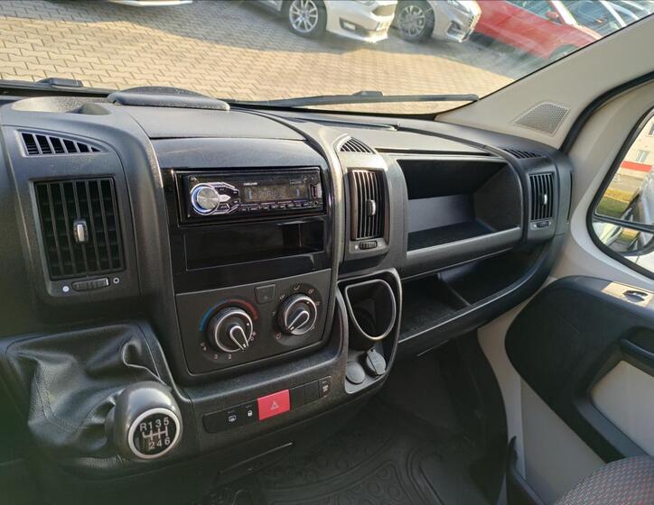 Peugeot Boxer 28