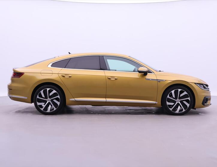 Volkswagen Arteon 8