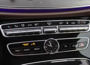 Mercedes-Benz Třídy E 21