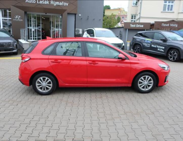 Hyundai i30 8
