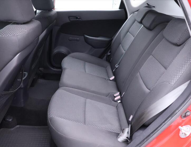 Hyundai i30 16