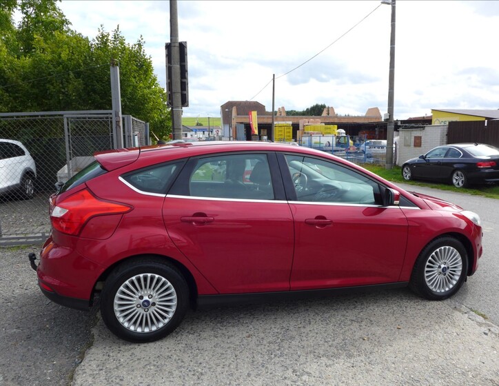 Ford Focus 5