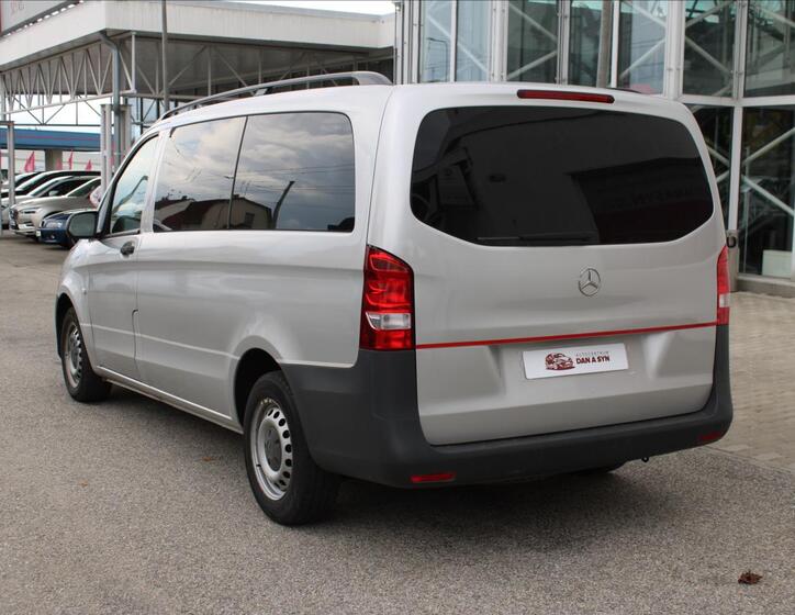 Mercedes-Benz Vito 4