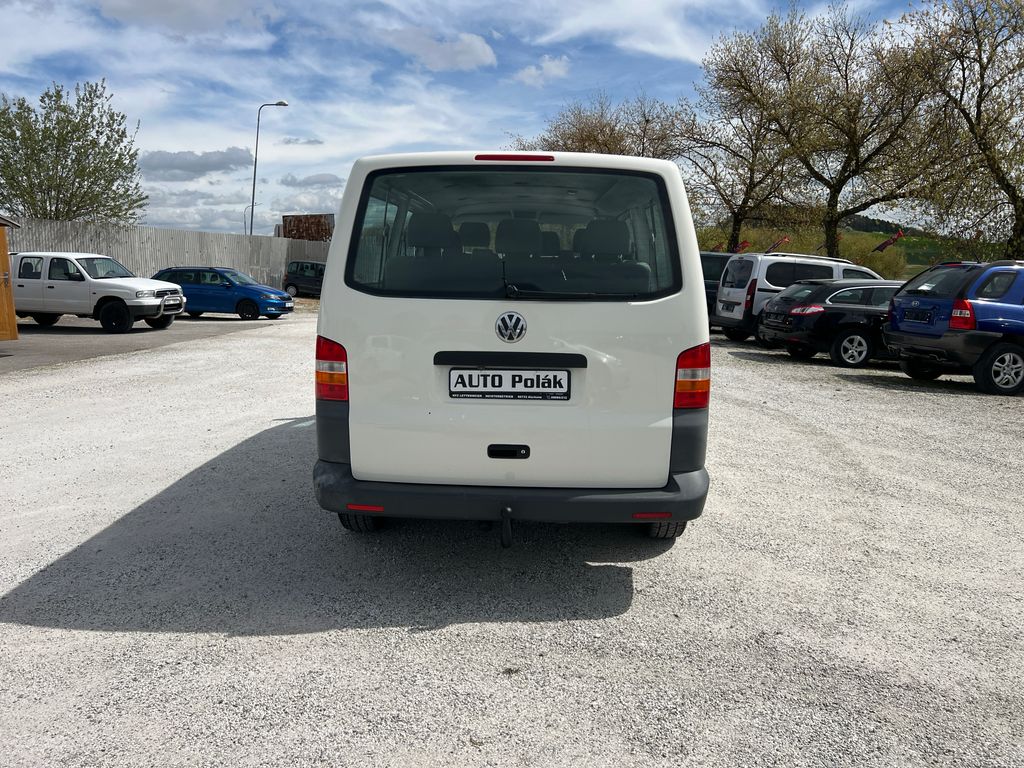 Volkswagen Caravelle