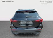 Mercedes-Benz GLA 9