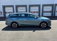 KIA Ceed 4