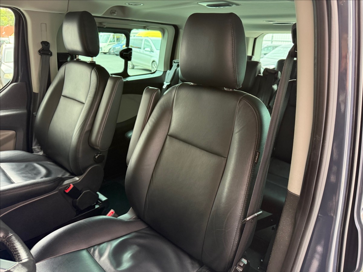 Ford Tourneo Custom