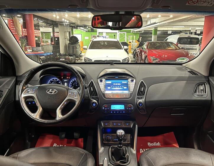 Hyundai ix35 16