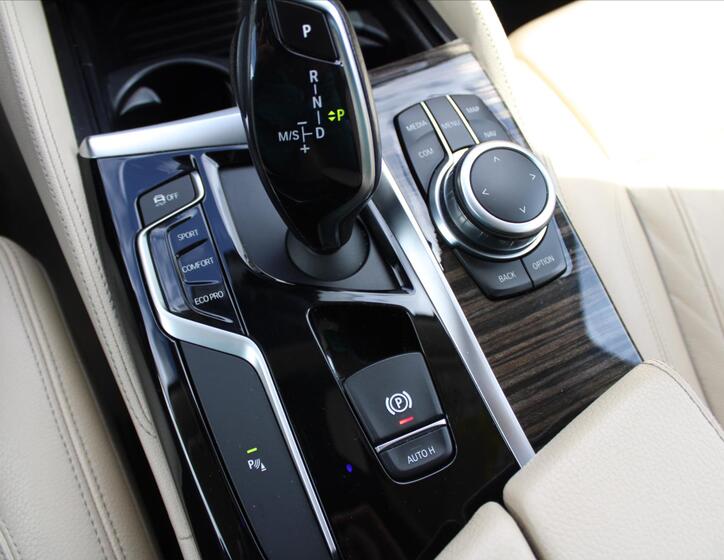 BMW Řada 5 21
