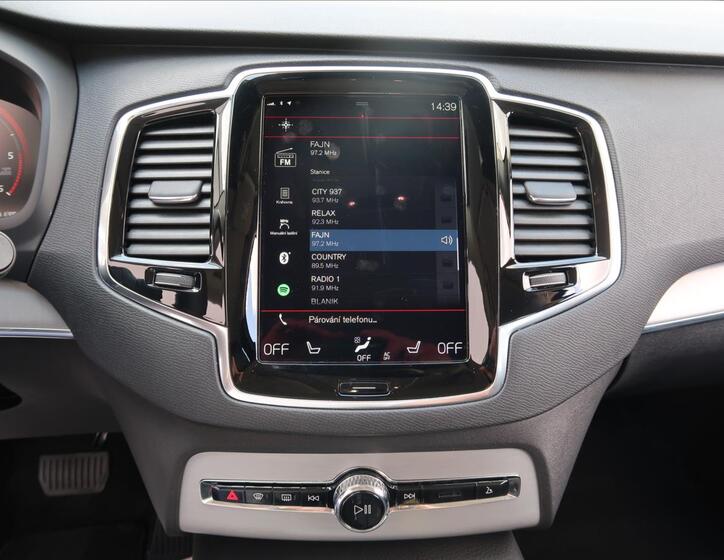 Volvo XC90 14