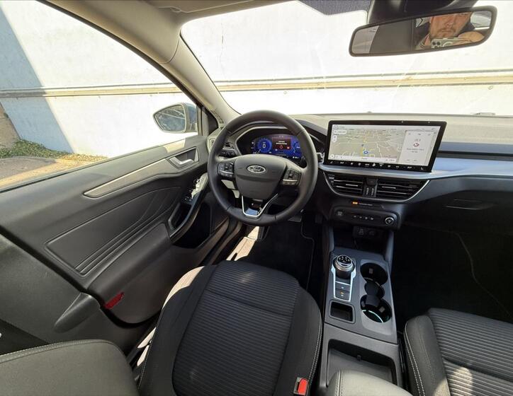 Ford Focus 10