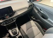 Hyundai i30 16