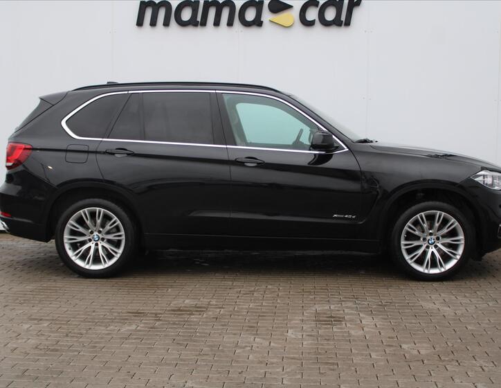BMW X5 8