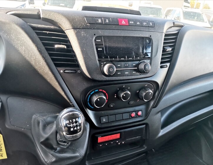 Iveco Daily 9