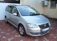 Volkswagen Touran 5