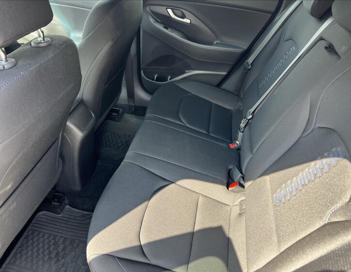 Hyundai i30 12