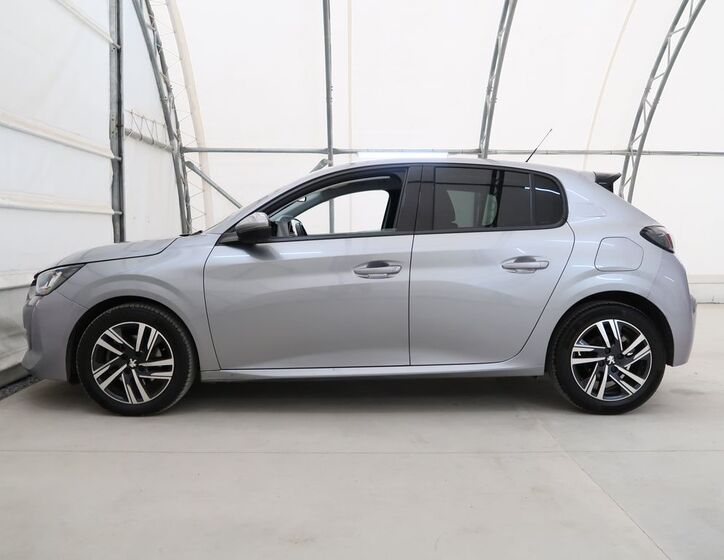 Peugeot 208 9