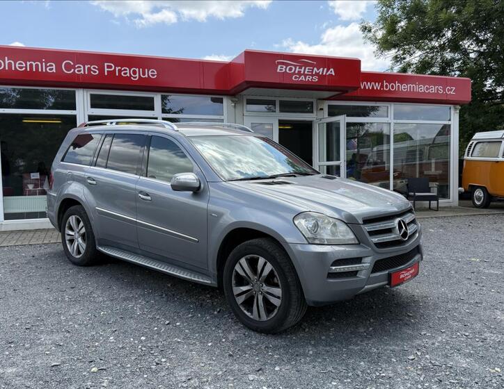 Mercedes-Benz GL 2