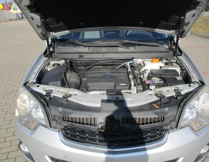Opel Antara 22