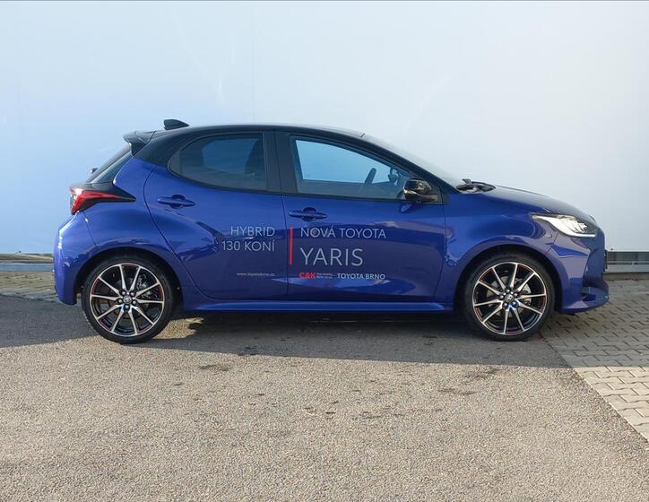 Toyota Yaris 2
