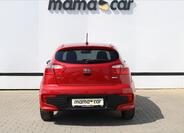 KIA Rio 6