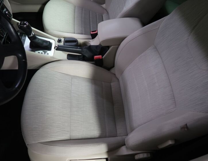 Škoda Octavia 9
