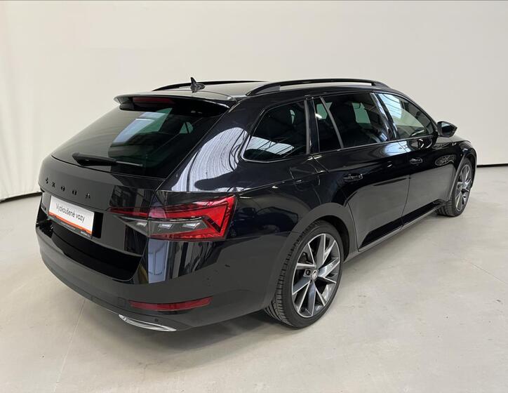 Škoda Superb 4