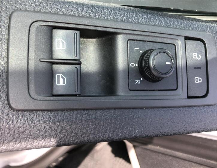 Volkswagen Transporter 16