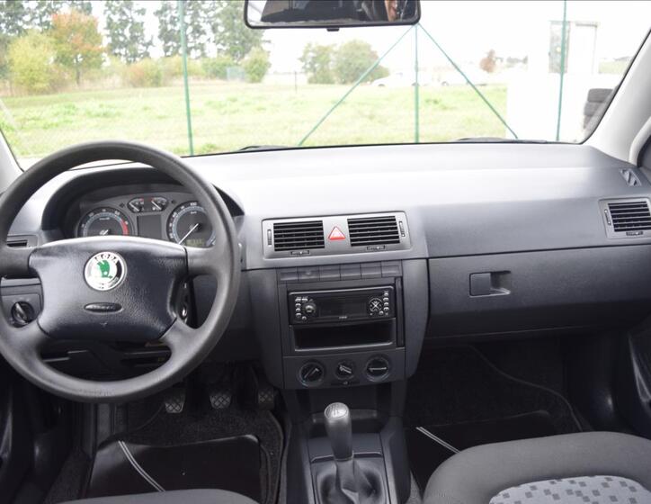 Škoda Fabia 29