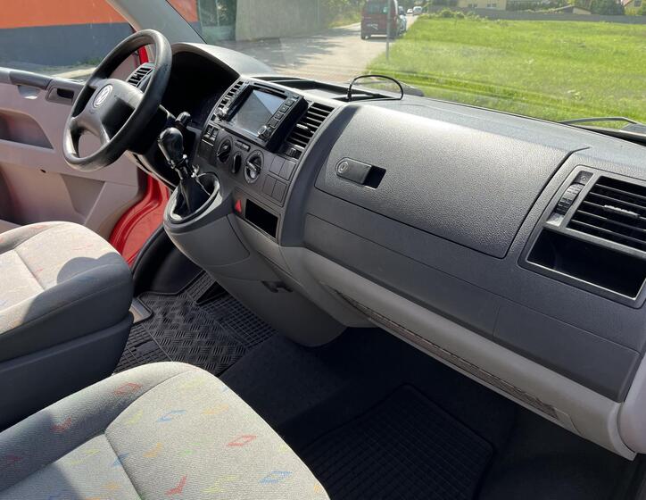 Volkswagen Transporter 15