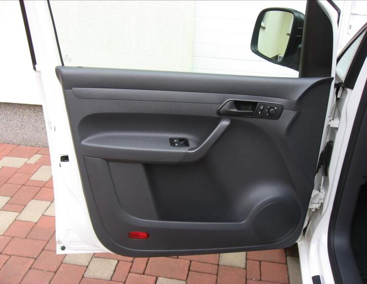 Volkswagen Caddy 13
