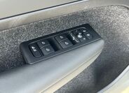 Volvo XC40 9