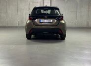 Toyota Yaris 6