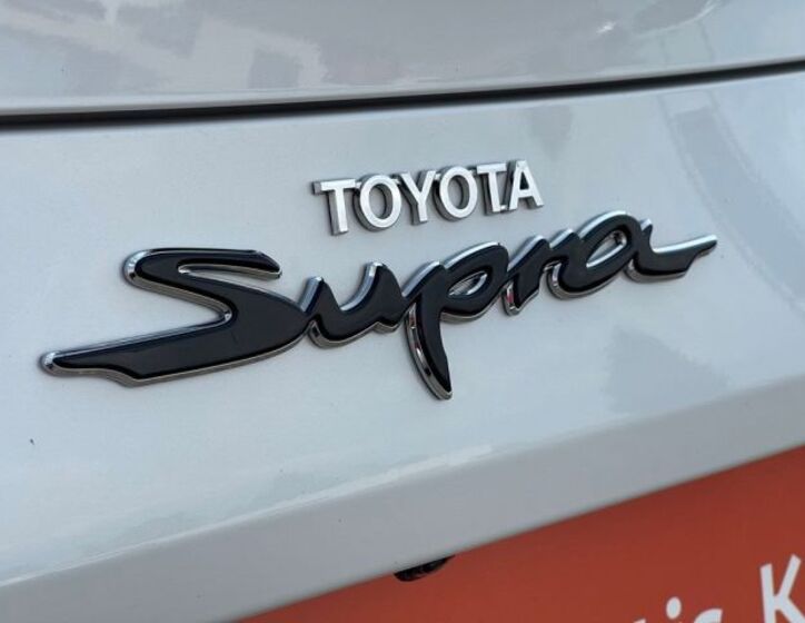 Toyota Supra 20
