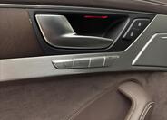 Audi A8 50